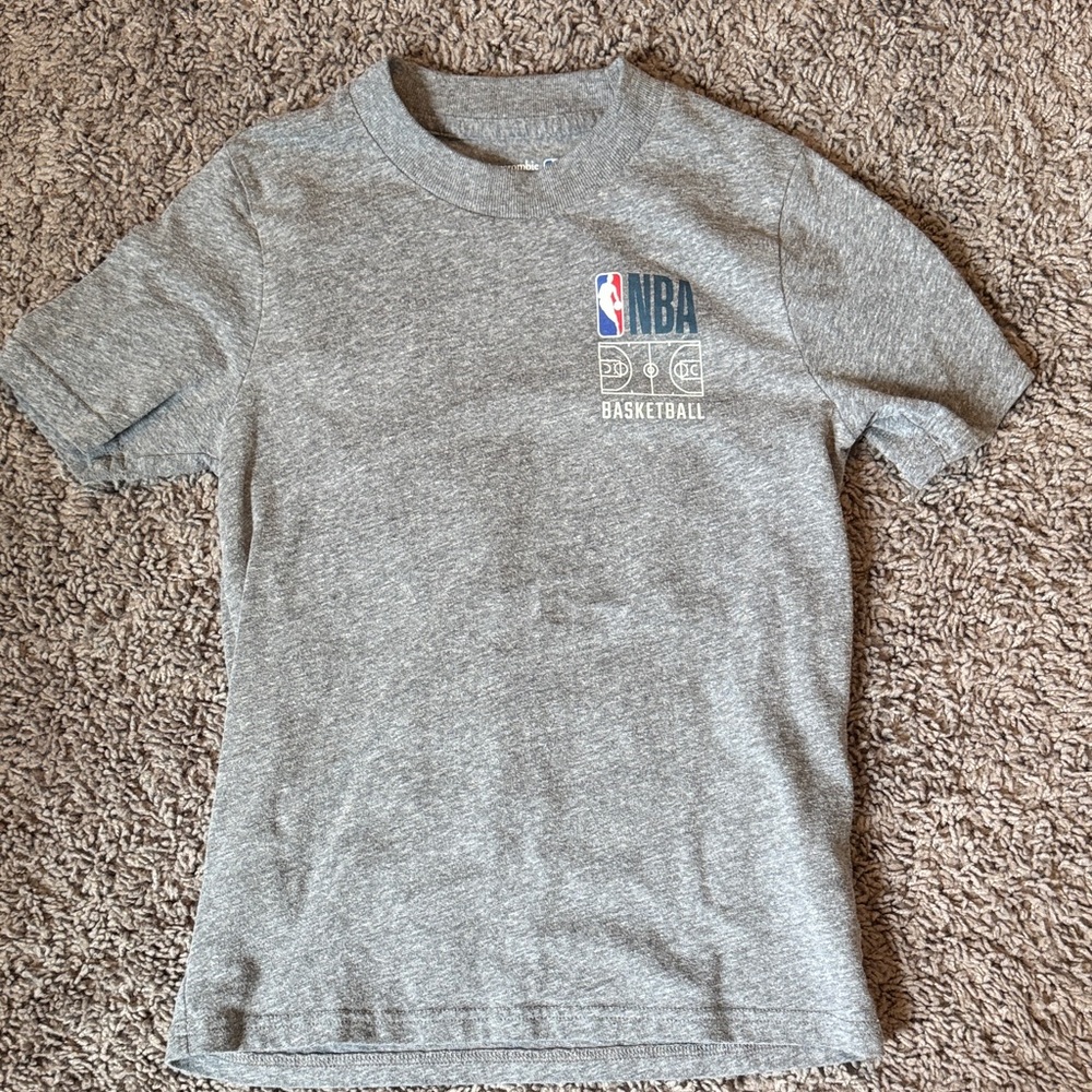 Abercrombie kids Gray NBA Basketball T-Shirt